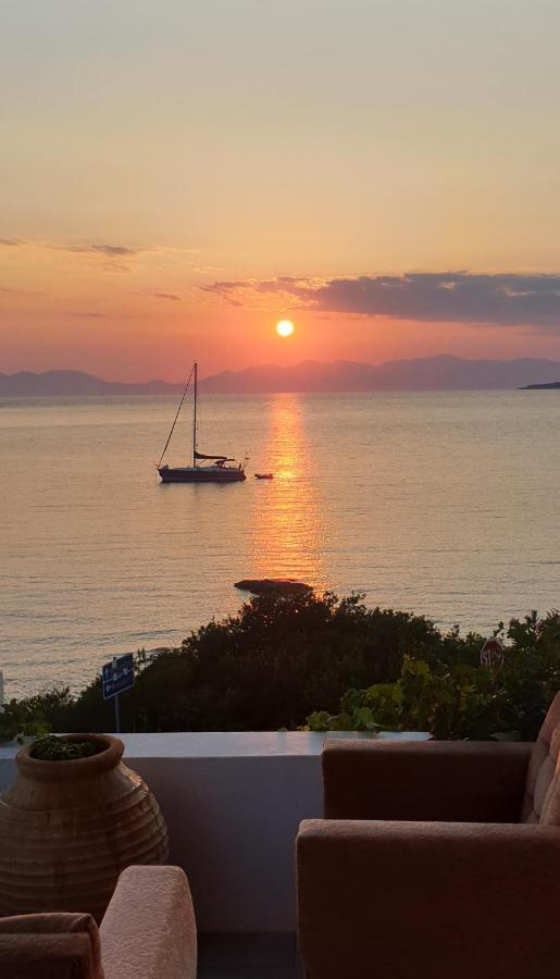 Sunset Holiday House Archangelos  Exterior foto
